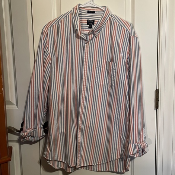 Mens J. CREW button down shirts, all sized large. - Picture 4 of 5